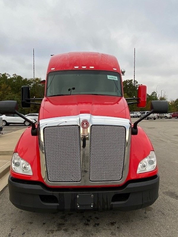 USED 2019 KENWORTH T680E DAYCAB TRUCK #1581-8