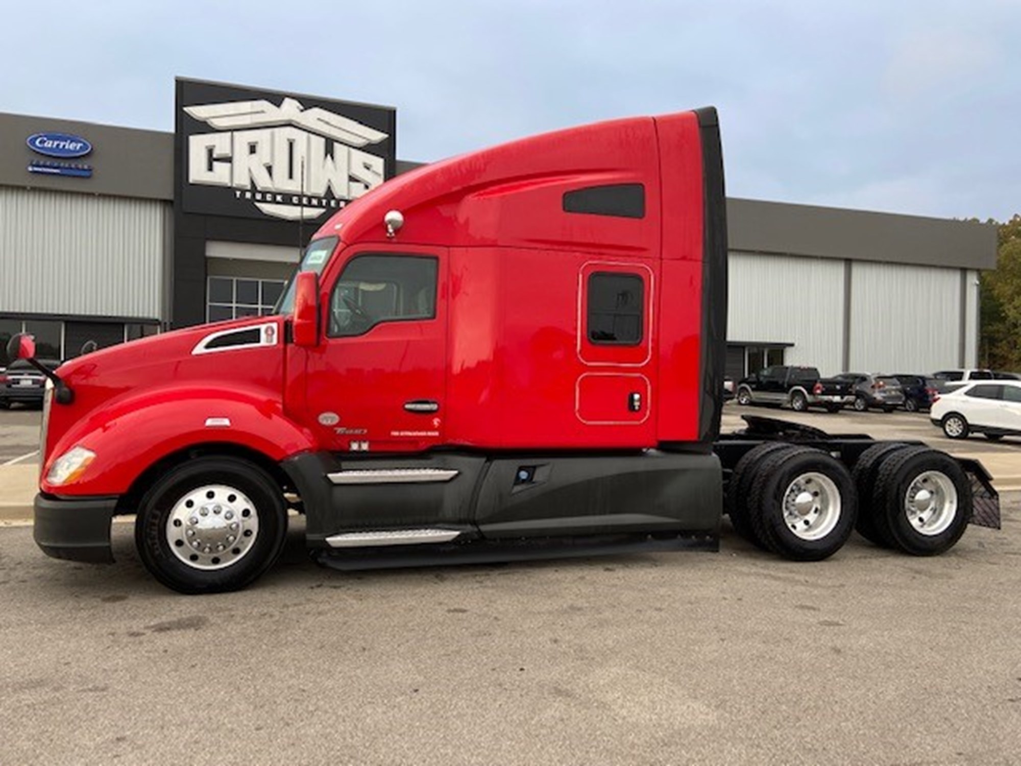 USED 2019 KENWORTH T680E DAYCAB TRUCK #1581